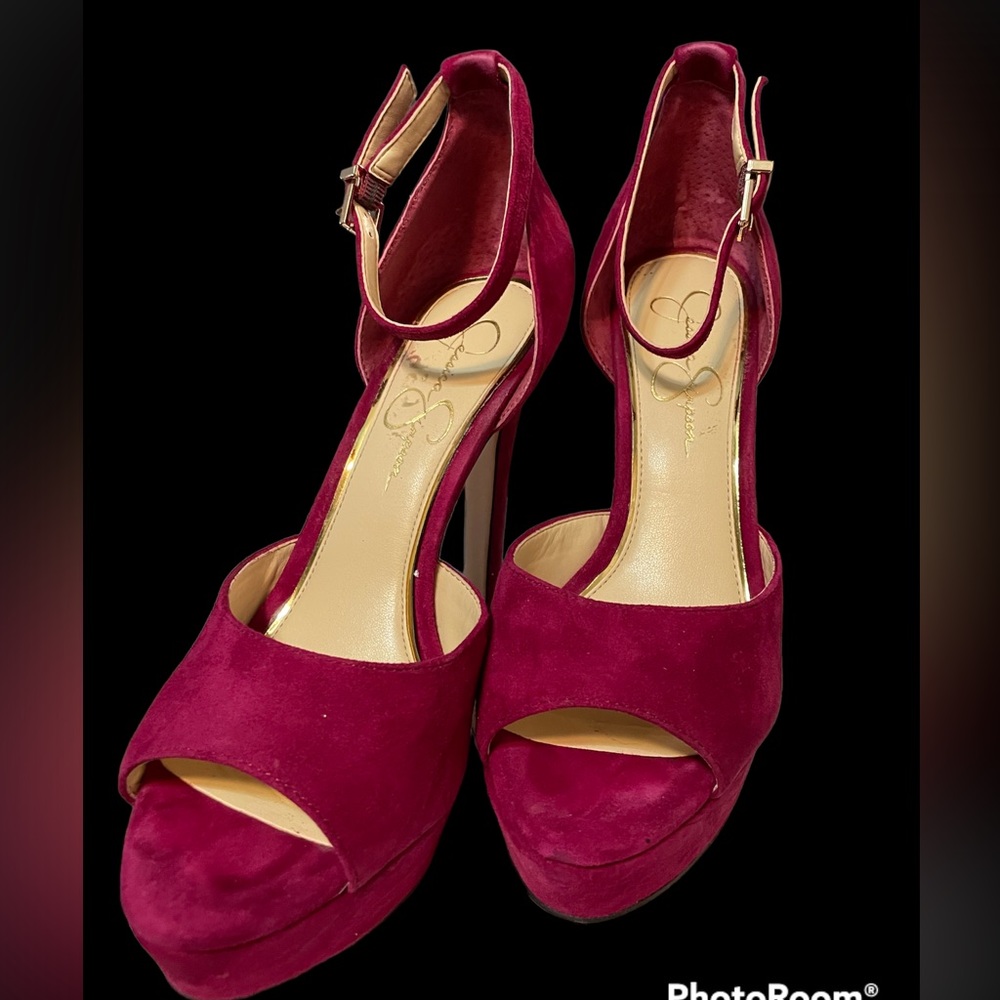 Jessica Simpson heels